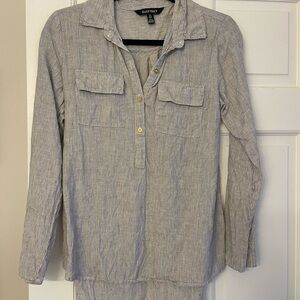 Ellen Tracy Gray Striped Long Sleeve Shirt